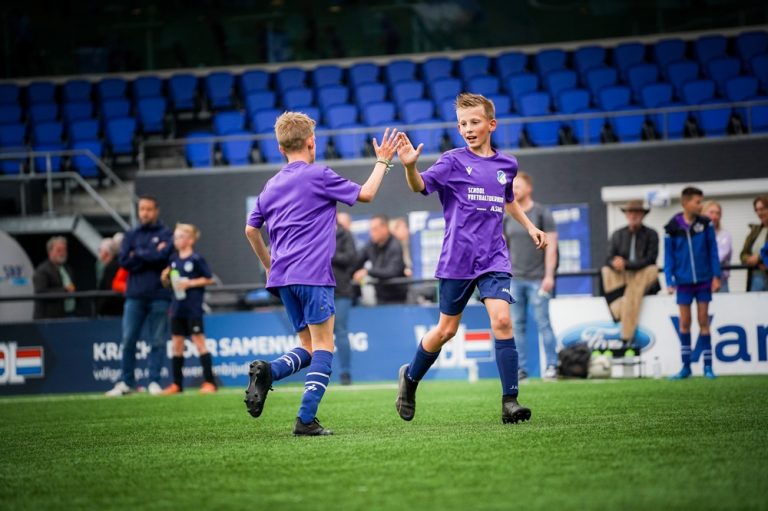 Schrijf je nu in voor het ASML Schoolvoetbaltoernooi 2026!