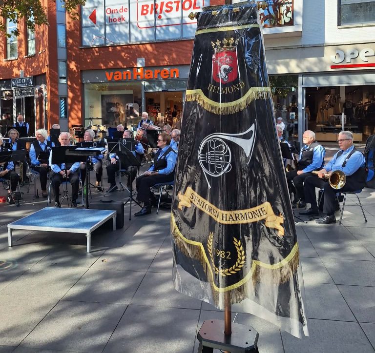 Bevrijdingsconcert brengt muziek en vrijheid naar hart van de stad